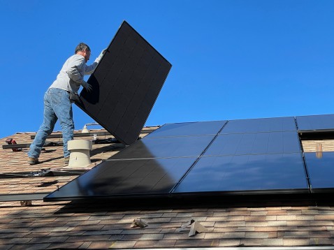 Foto : De toekomst van groen wonen: 5 voordelen zonnepanelen