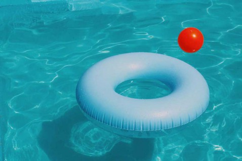 Foto : Opzetzwembad onderhouden: zo pak je het aan
