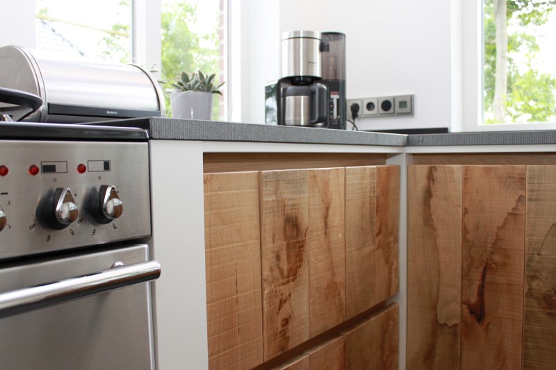 Foto: 538 Handgemaakte ruw houten keuken