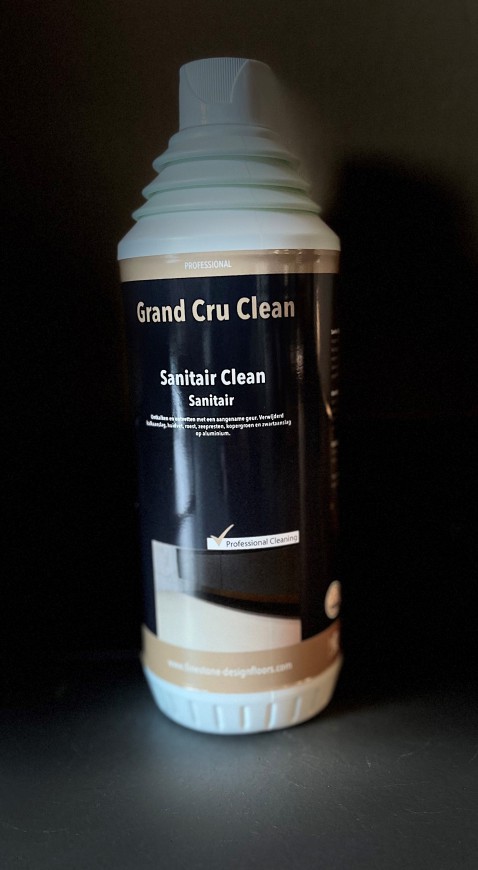 Foto : Sanitair cleaner grand Cru