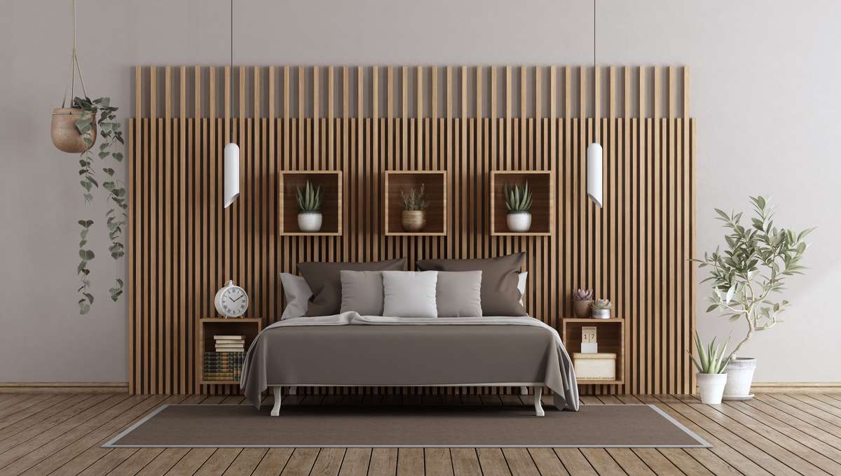 Foto: master bedroom with bed against wooden paneling 2021 08 26 15 32 58 utc  1 
