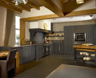 Foto: Tieleman keukens houten keuken maatwerk 2 308 248