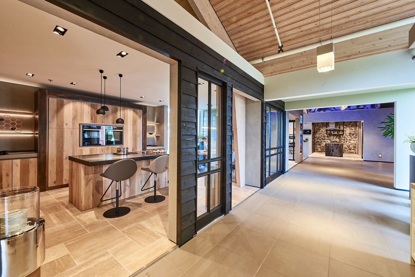 Foto: Moderne showroom nieuwe luxe design keukens next125 keukenshowroom tieleman keukens 2