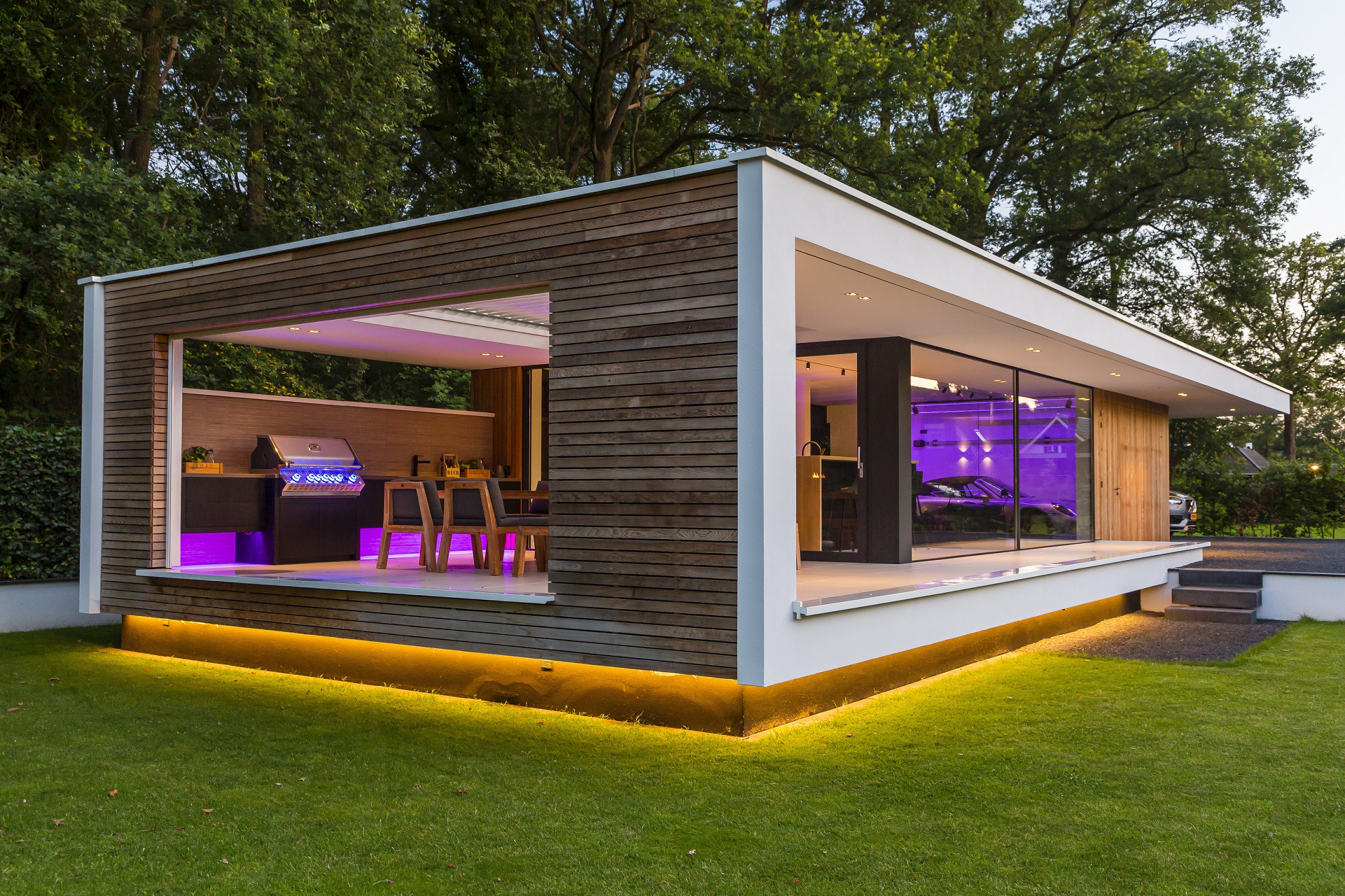 Foto: Villa bouwen   Luxe buitenverblijf met bar en garage   Lichtenberg Exclusieve Villabouw  7 