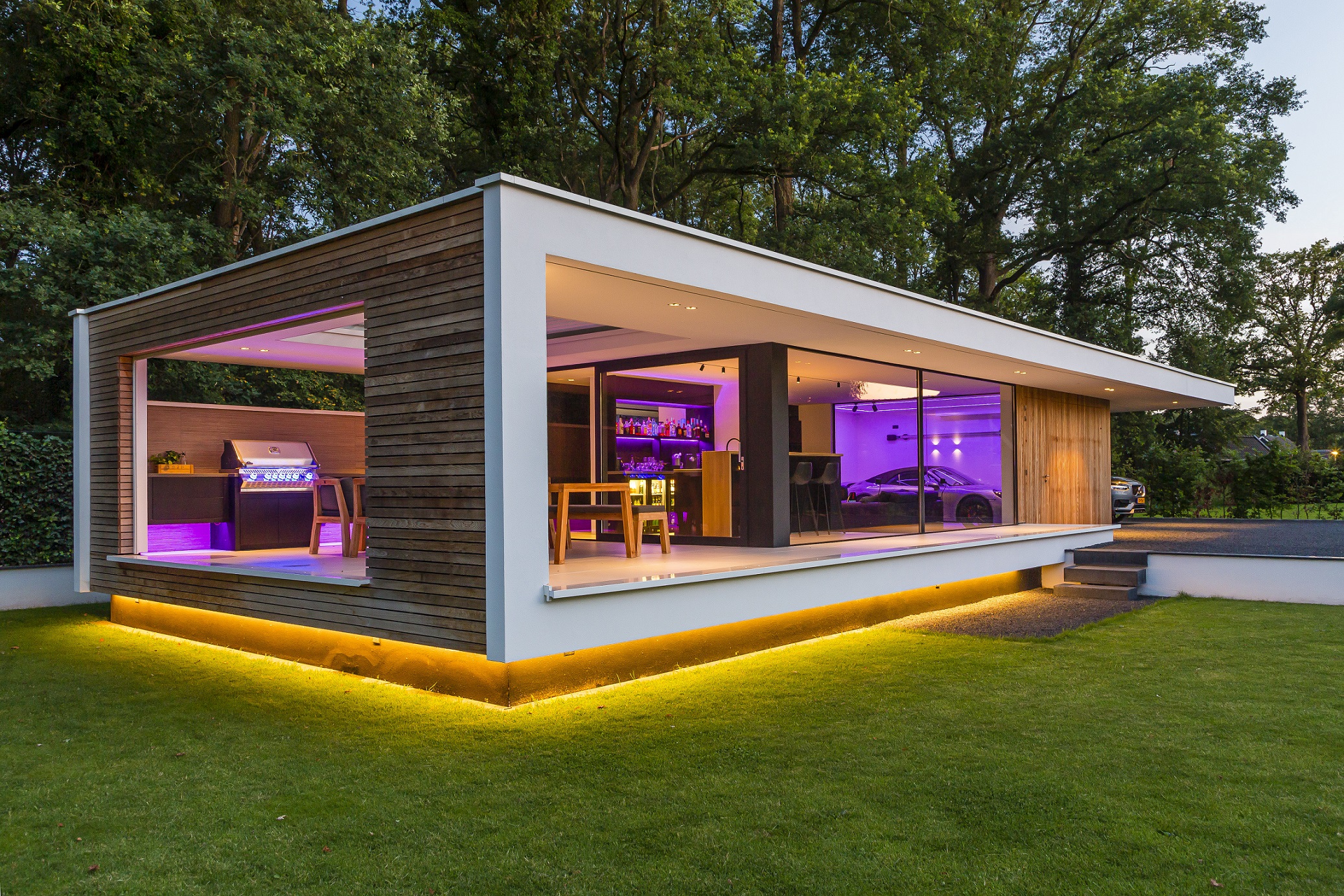 Foto: Villa bouwen   Luxe buitenverblijf met bar en garage   Lichtenberg Exclusieve Villabouw  8 