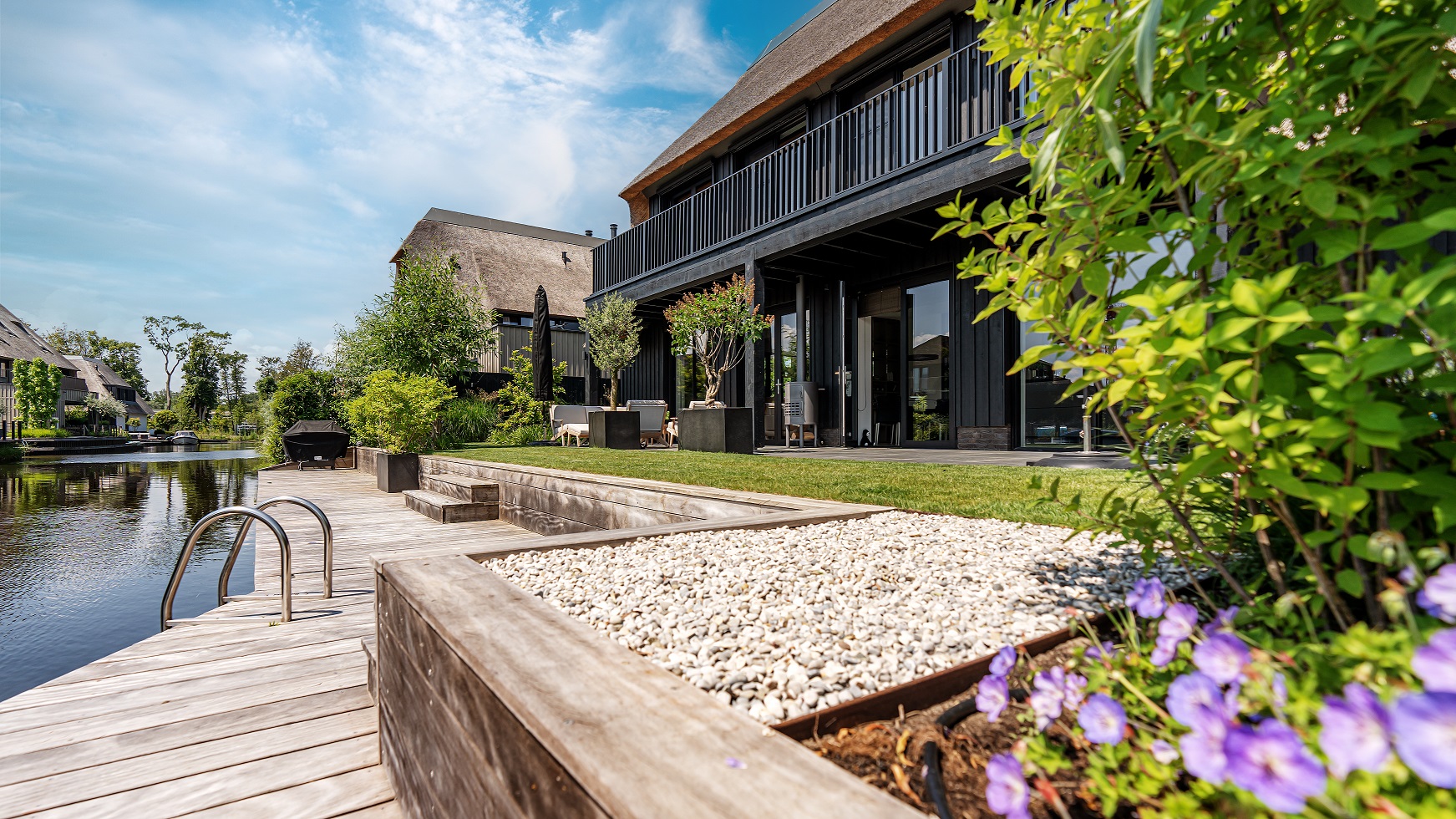 Foto: Moderne villa bouwen   Villa nabij het IJmeer   Lichtenberg Exclusieve Villabouw  2 