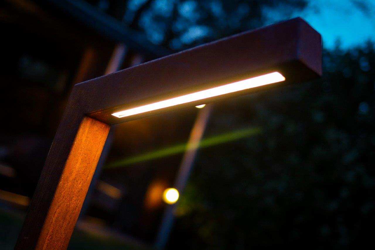Foto: Zeno Lamppost Lantaarnpaal corten Pollerleuchte outdoor design light  4 
