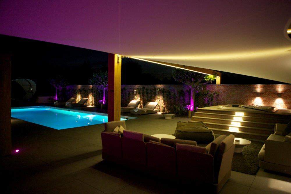 Foto: eva optic pool lights residential 1