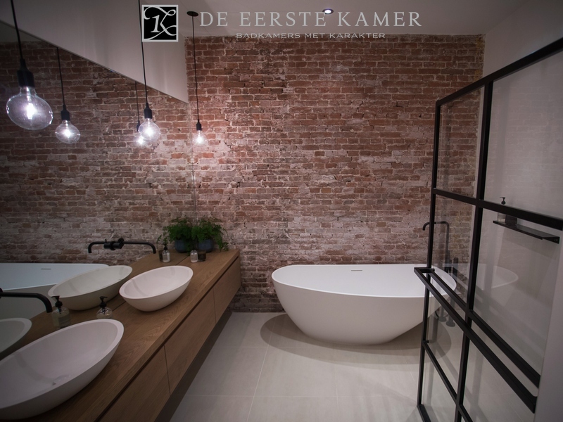 Foto: Complete badkamer De Eerste Kamer