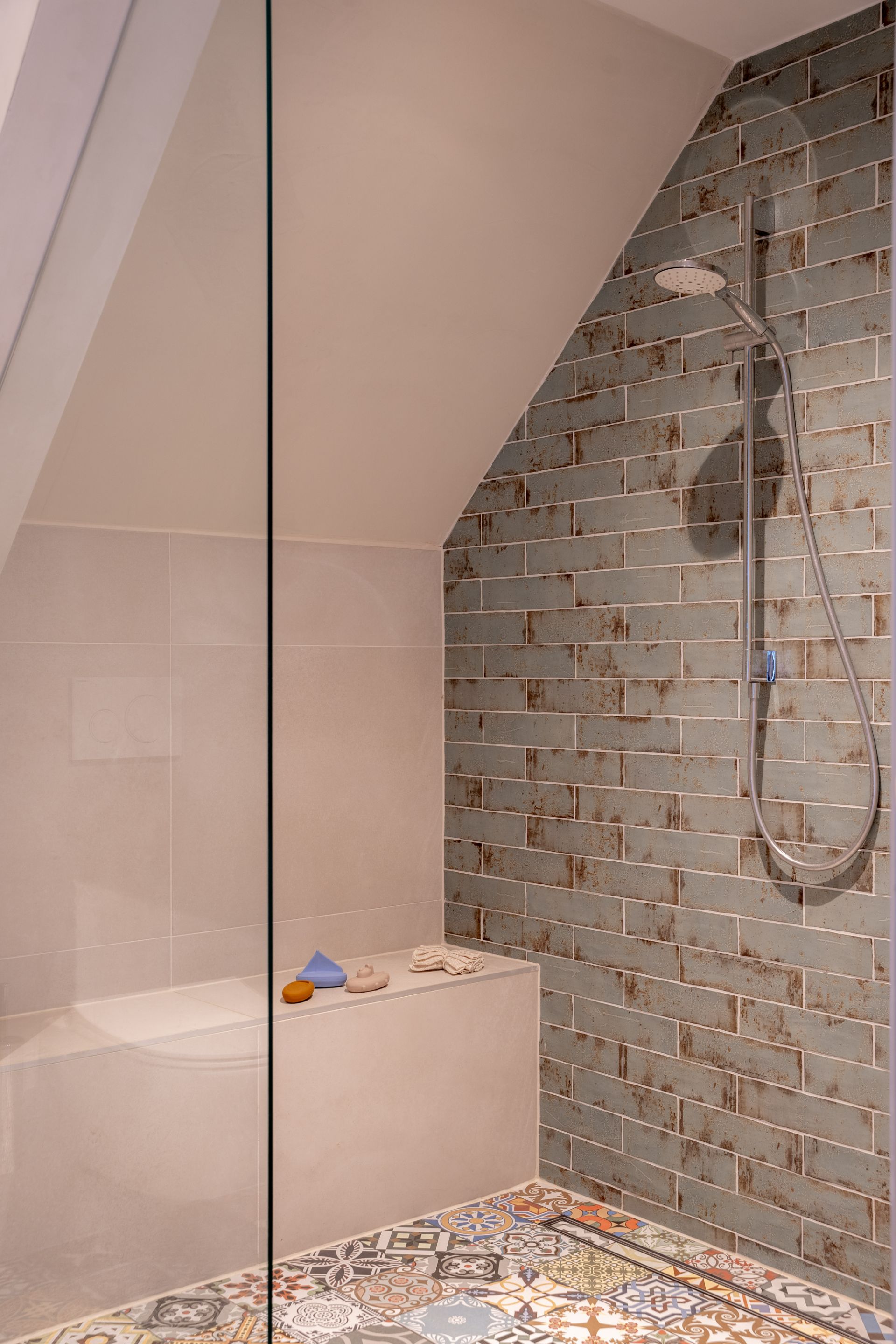 Foto: landelijke en luxe badkamers in purmerend    eerste kamer badkamers   004