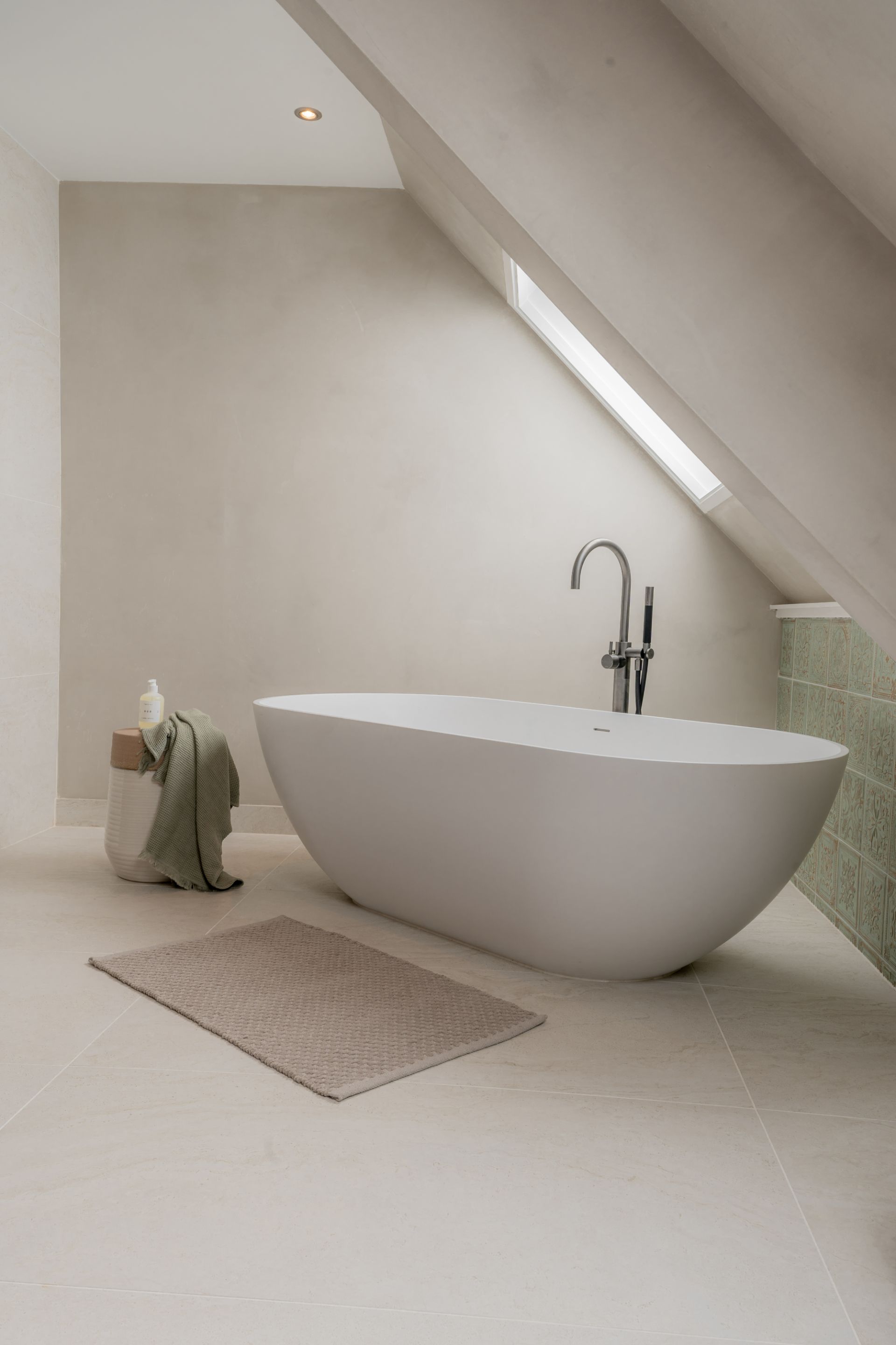 Foto: landelijke en luxe badkamers in purmerend    eerste kamer badkamers   017