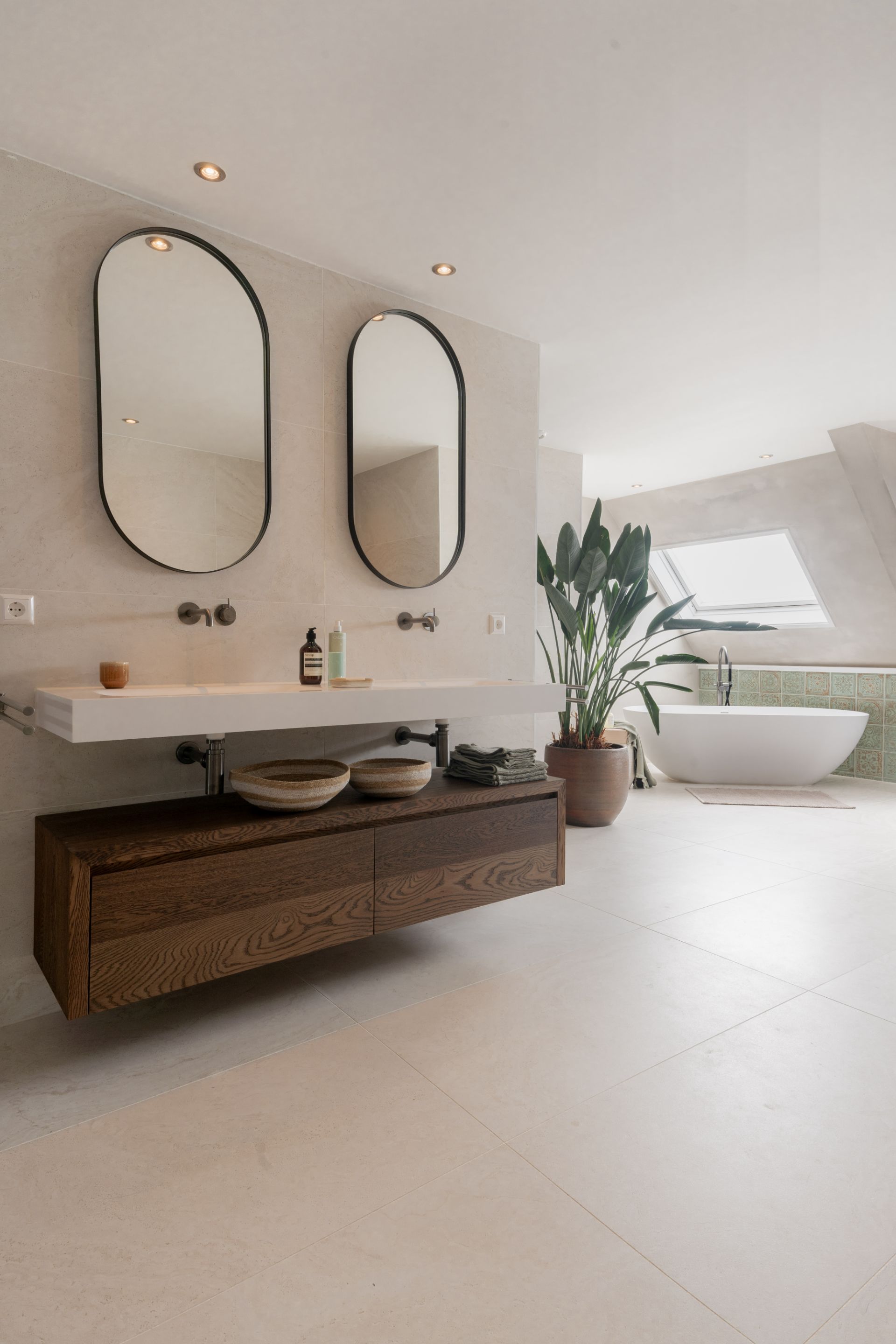 Foto: landelijke en luxe badkamers in purmerend     eerste kamer badkamers   006