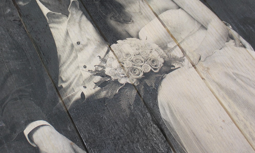 Foto: detailfoto print op steigerhout