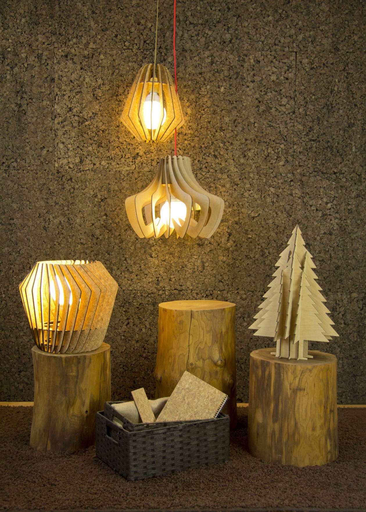 Foto: w3 bomerango spin lamp   plywood   medium 36