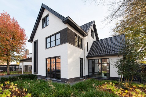Foto : Zijn aluminium kozijnen enkel geschikt voor nieuwbouw, of ook voor renovaties?