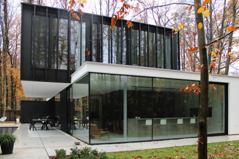 Foto : Zijn aluminium ramen voorzien van thermische en akoestische isolatie?