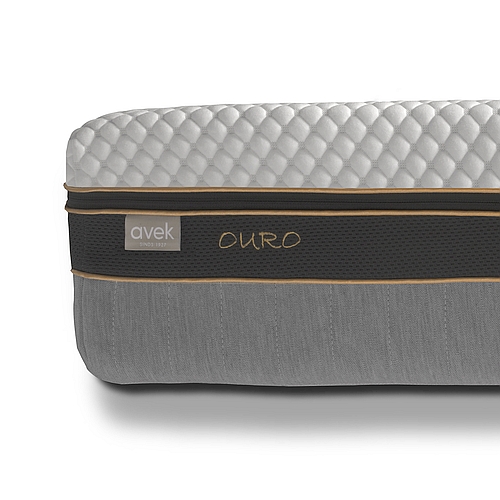 Foto: Avek Ouro matras linkerhoek recht