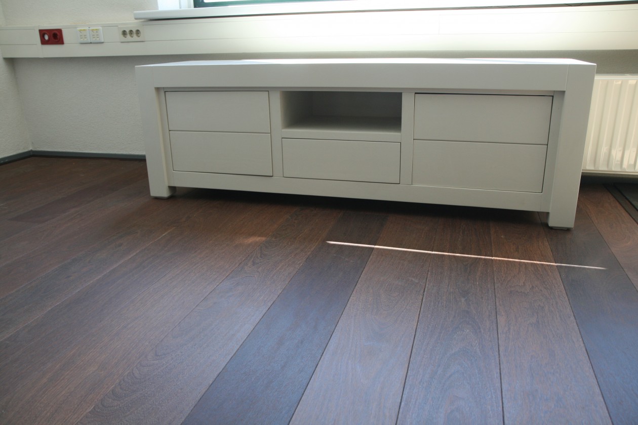 Foto: w3 Tv meubel wit