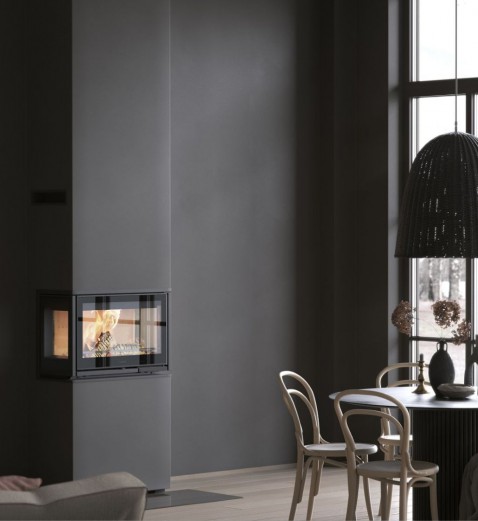 Foto : Contura i8G COSI Hoog: stijlvolle warmte met panoramisch vuurzicht