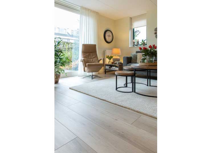 Foto: Velzen Dobra Oak 50 LVP 95100003