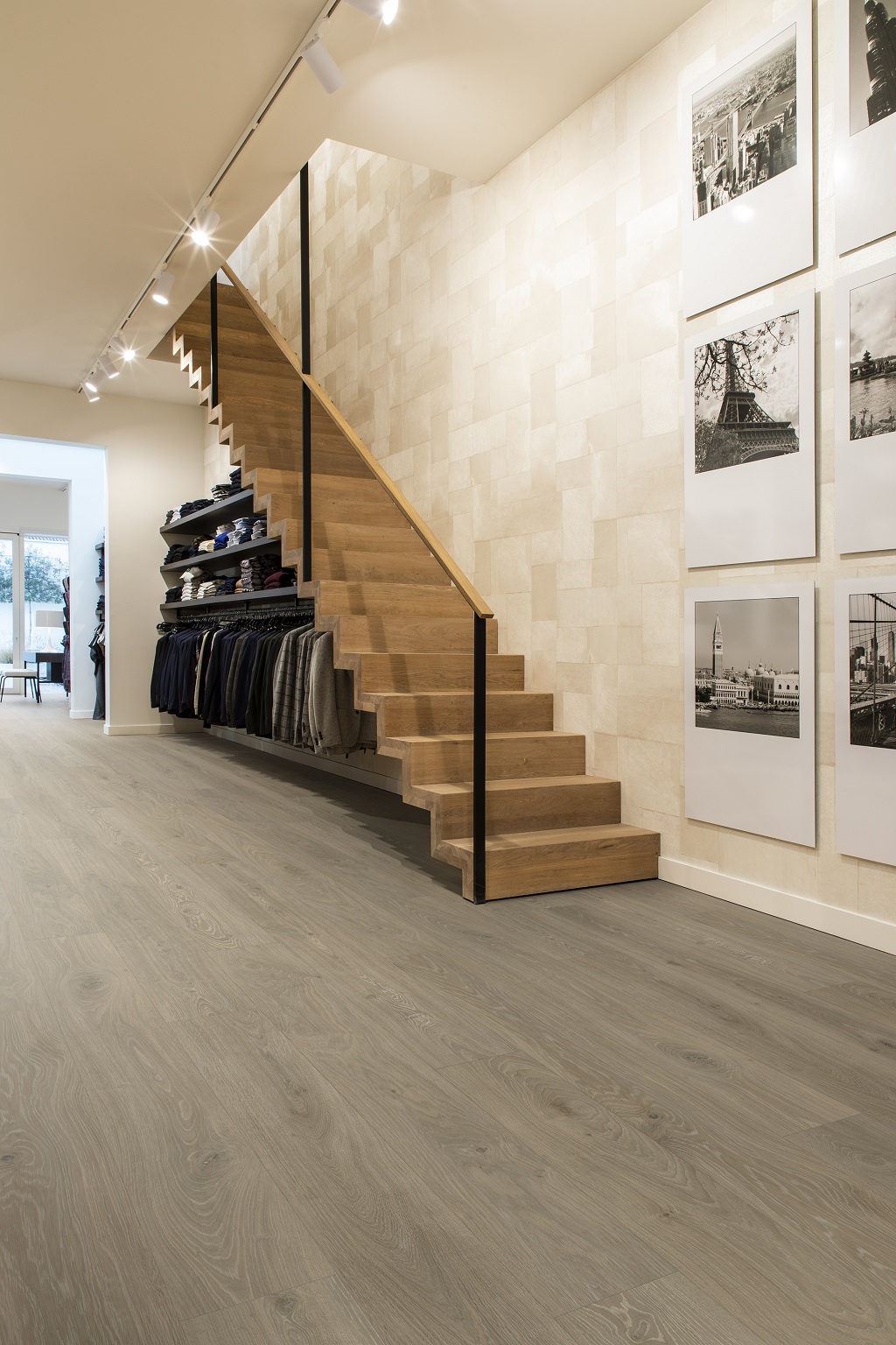 Foto: Wonennl COREtec Boston Oak 78 50 LVR 1978