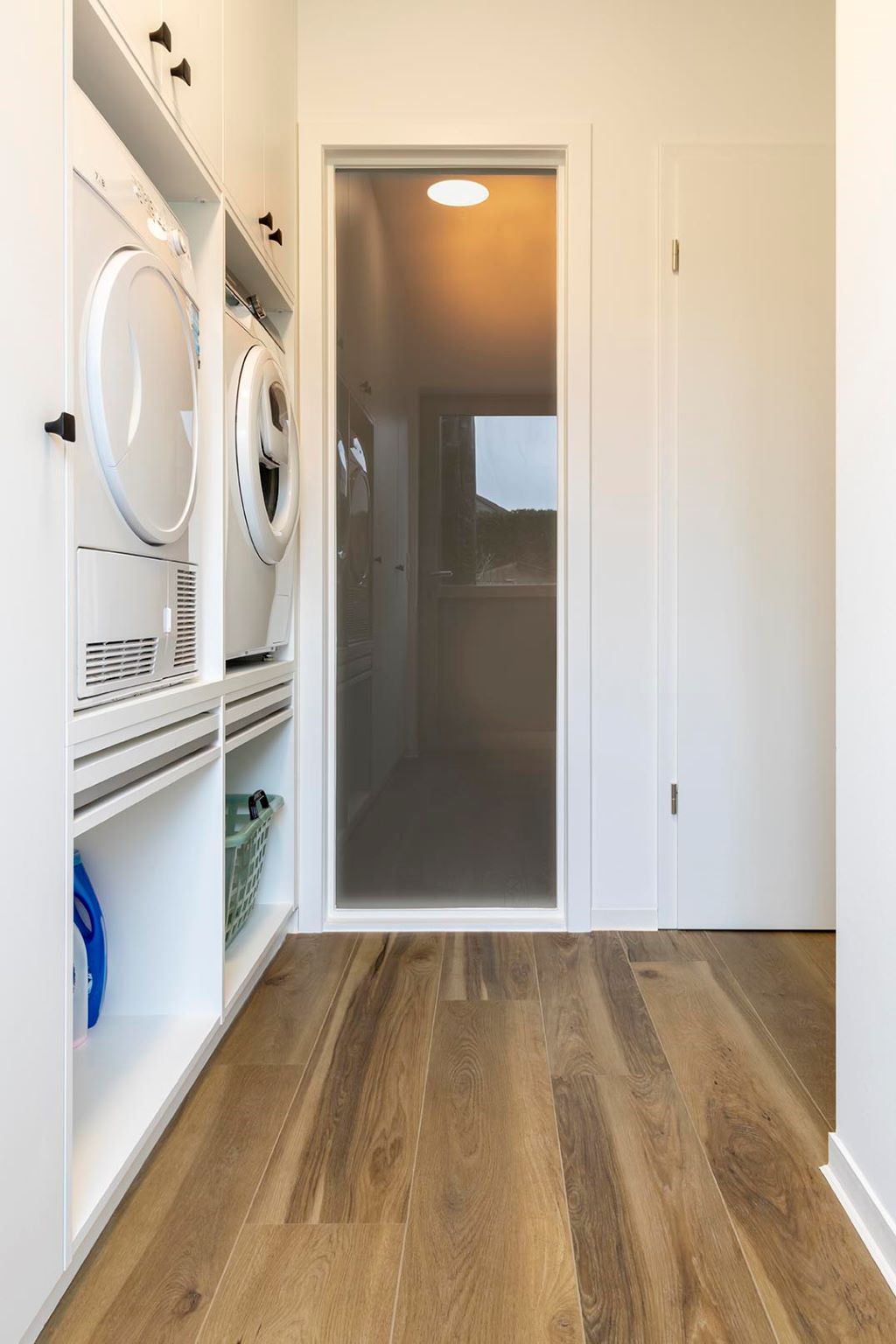 Foto: Wonennl COREtec Ocala walnut 50 LVRE 2087 heist op den berg 2