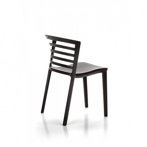 Foto : Venezia Chair van BBB Italia | Design by Paolo Favaretto