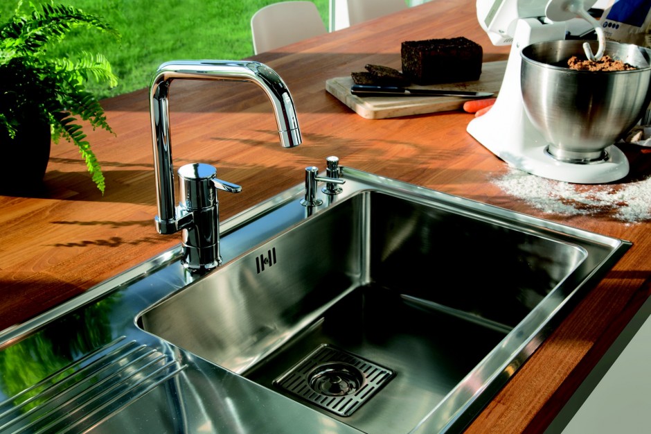 Foto: w3 68066 FernG Spout Kitchen Baking KitchenAid Front Miljoe hi