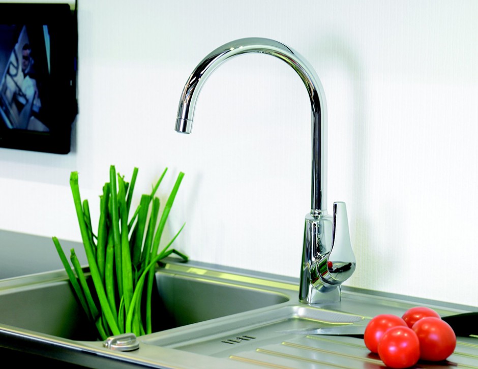 Foto: w3 67070 RowanKkkenHj Sort Hvid Close hi