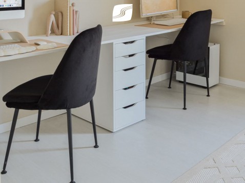 Foto : Wonen zonder schade: Zo hou jij je meubels en vloer in topconditie