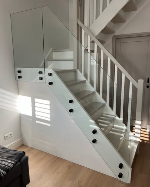 Foto : Glazen Balustrade: Veiligheid en Modern Design in Één