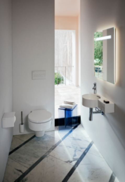 Foto : Ruimte creëren met VAL: slank design voor kleine badkamers