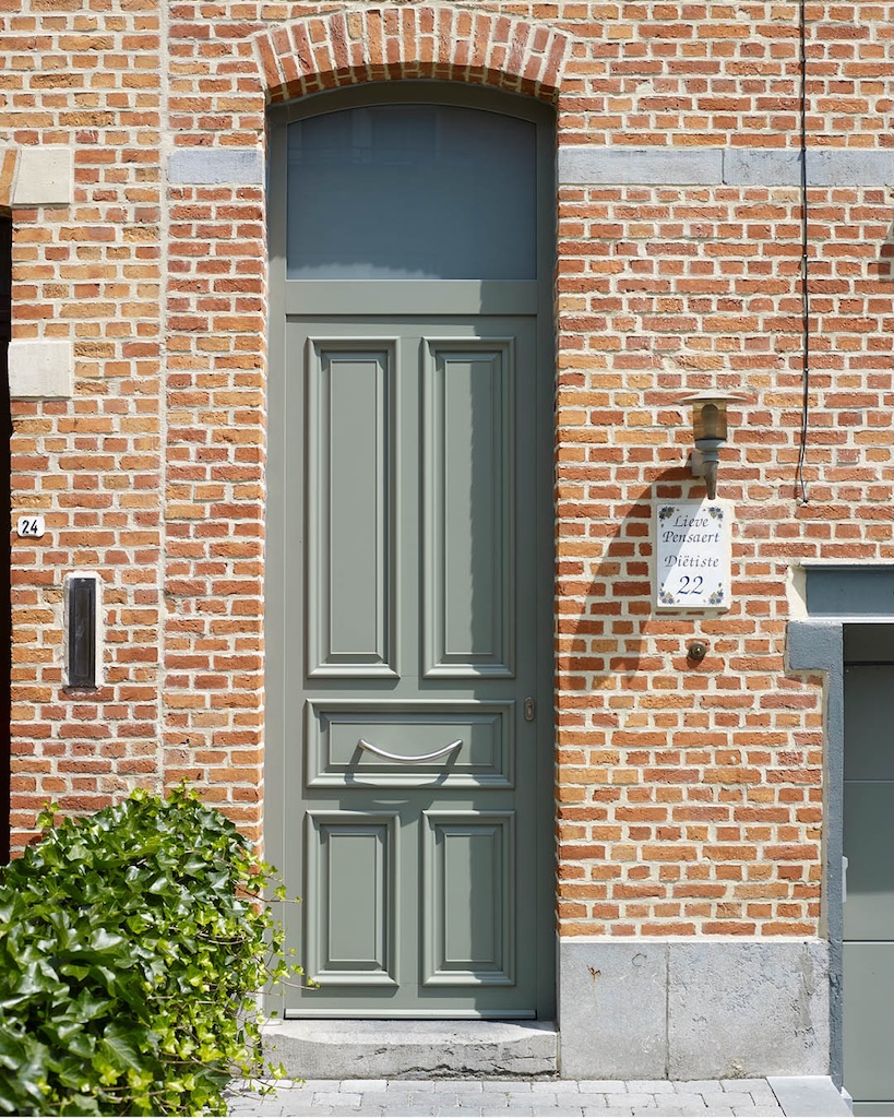 Foto : Verfijnde elegantie met de Belisol facetdeur