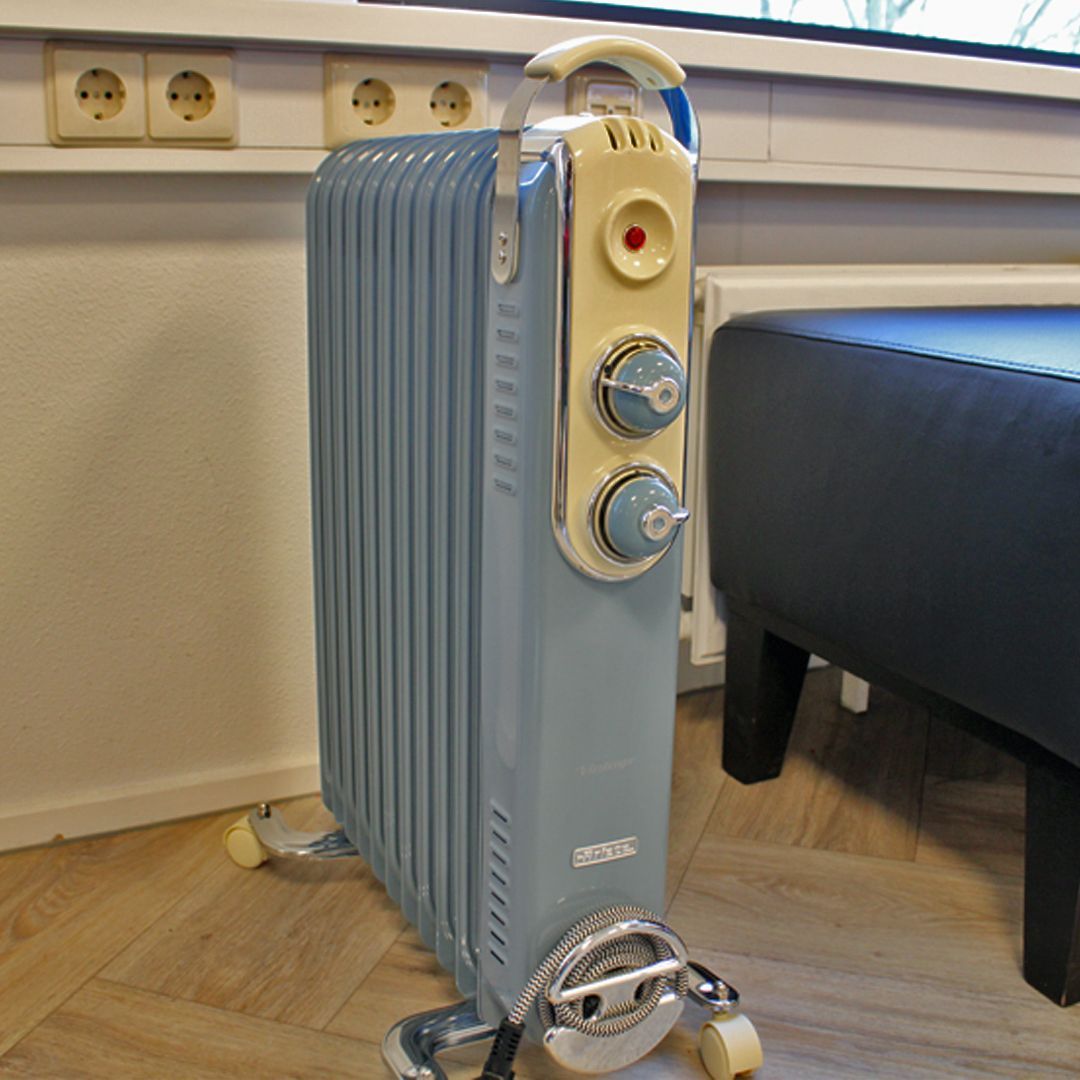 Foto: radiator blauw 1920x1920 1920x1920