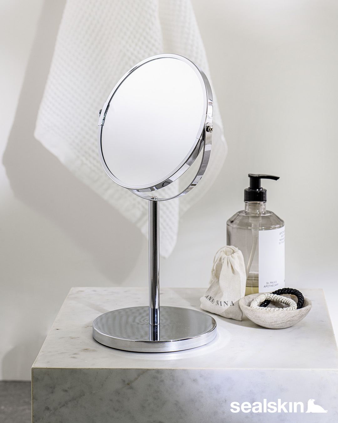 Foto: spiegel wonen nl sealskin