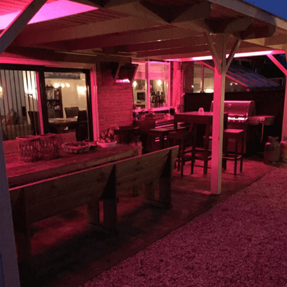 Foto: Sfeerbeeld RGB ledstrips voor buiten1