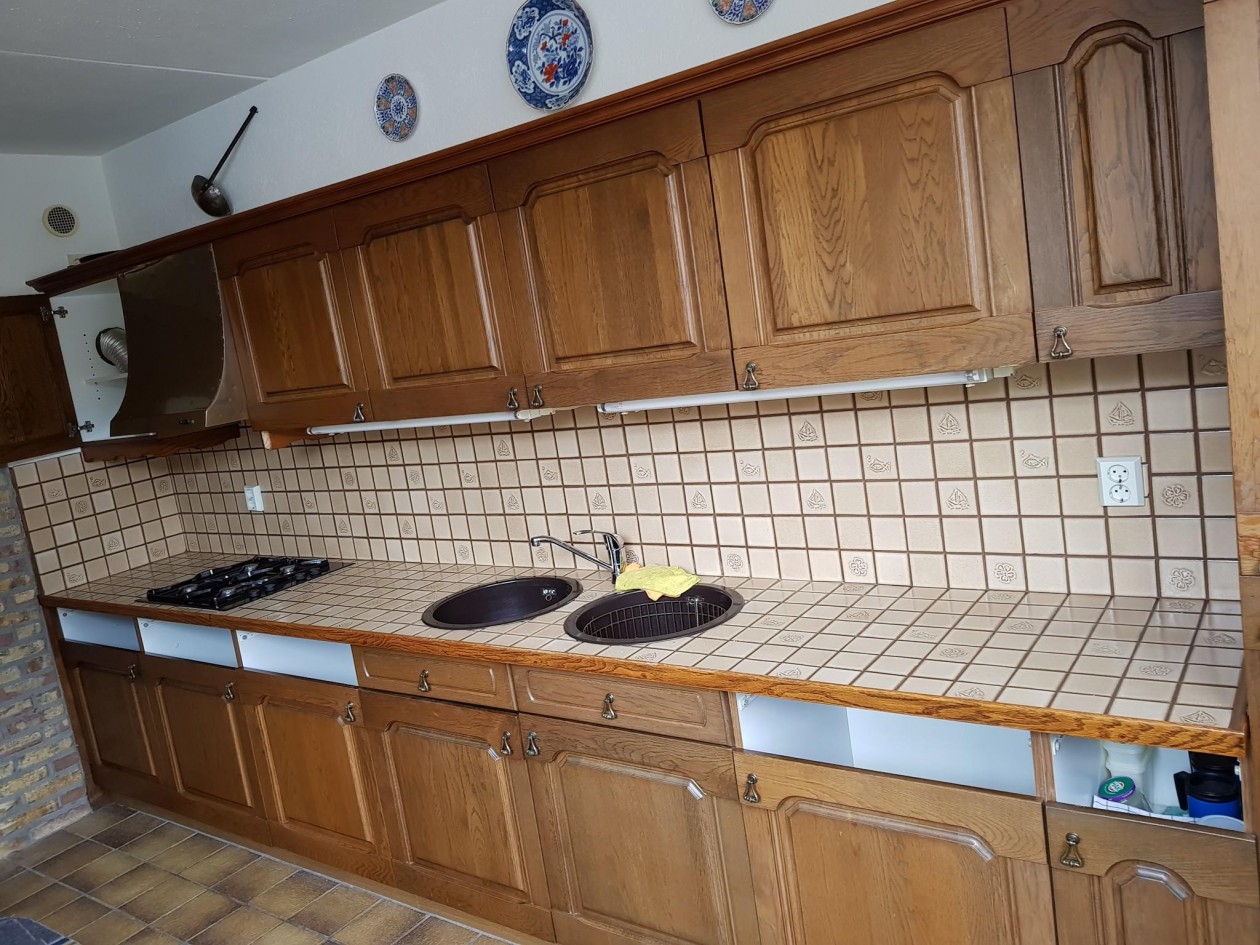 Foto: w3 keukenrenovatie keukendeurtjes vervangen