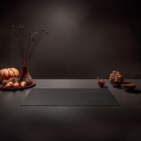 Foto : Mat zwart koken, stijl en comfort in één geheel