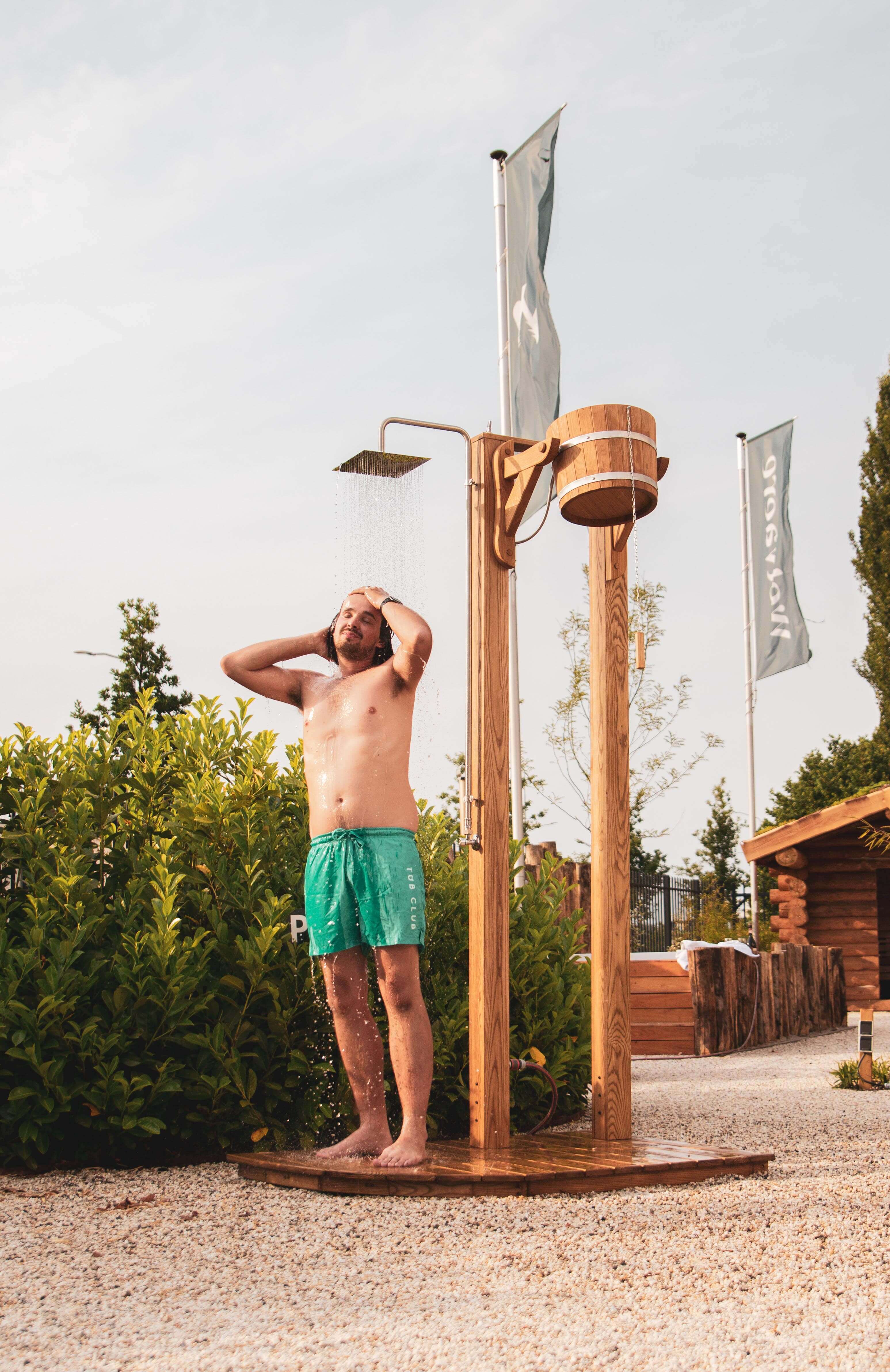 Foto: Welvaere Utanfor Combi 01  1 