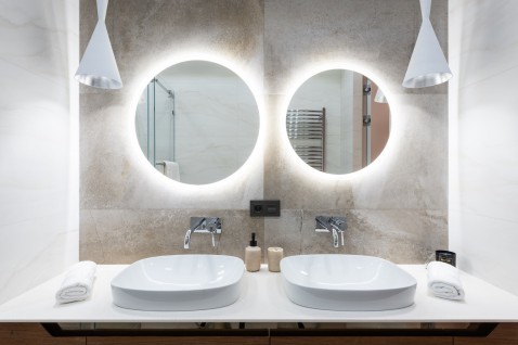 Foto : 7 eenvoudige stappen om je badkamer te verbouwen als een professional!