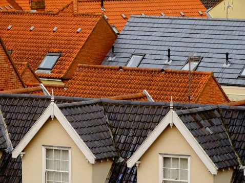 Foto : Waarom is op maat gemaakte dakbedekking nou voordeliger dan standaard dakbedekking?
