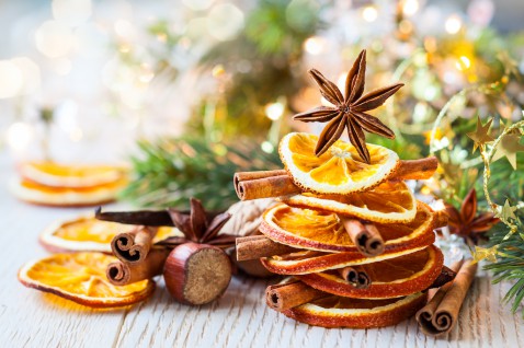 Foto : Haal de kerst in huis met de geur van sinaasappel & kaneel