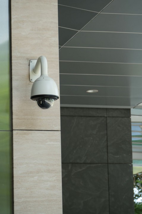 Foto : Waarom een beveiligingscamera ook thuis onmisbaar is
