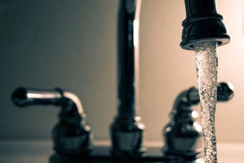 Foto : Warm water zonder gas? Zó kies je jouw ideale oplossing