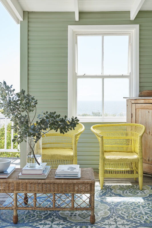 Foto: LG_Exterior_paint_-_03_-_Slaked_Lime_105__Aquamarine_-_Deep_198__Indian_Yellow_335-small