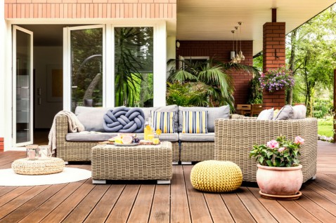 Foto : Uitwaaien in de tuin: maak van je tuin en terras een hotspot voor ontspanning en gezelligheid!