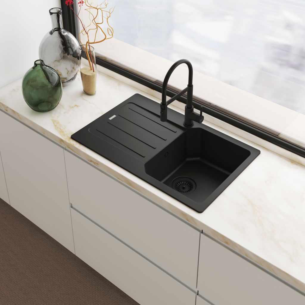 Foto: lina_taps_semipro_matteblack_150dpi