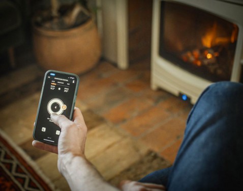 Foto : Revolutionaire intelligente houtkachels: de Skye E700 en Aire Intelligent van Charnwood