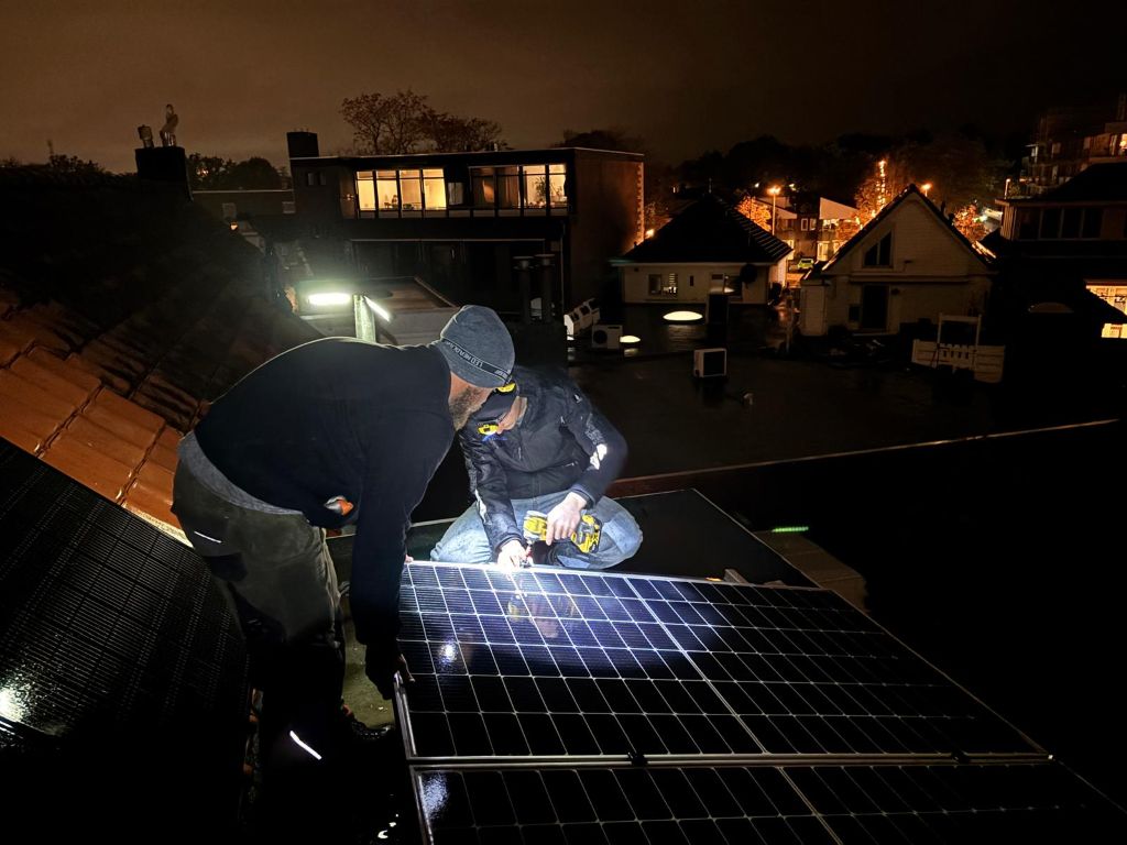 Foto: WonenNL-afbeelding-DakUp-Spoedreparatie-storm