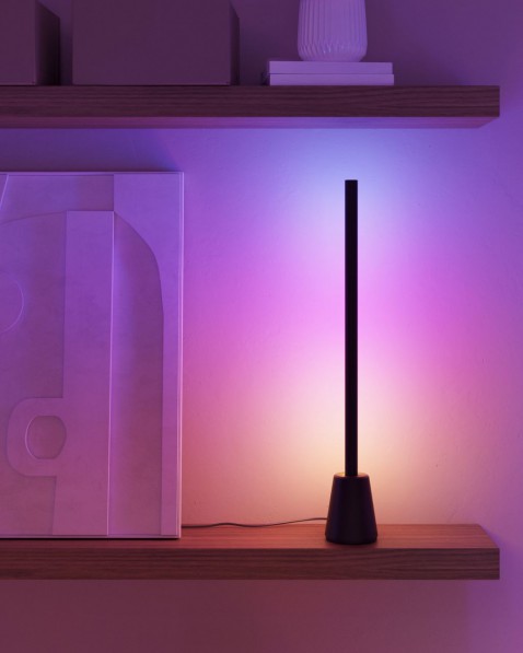 Foto : Philips Hue breidt assortiment uit met nieuwe schakelaars, Play-lampen en kaarslampen